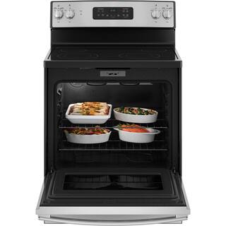 GE 30 in. 5.3 cu. ft. Freestanding Electric Range in Stainless Steel JB645RKSS