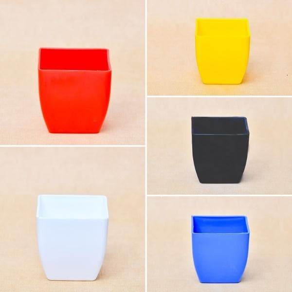 3.3 inch (8 cm) Square Plastic Planter with Rounded Edges