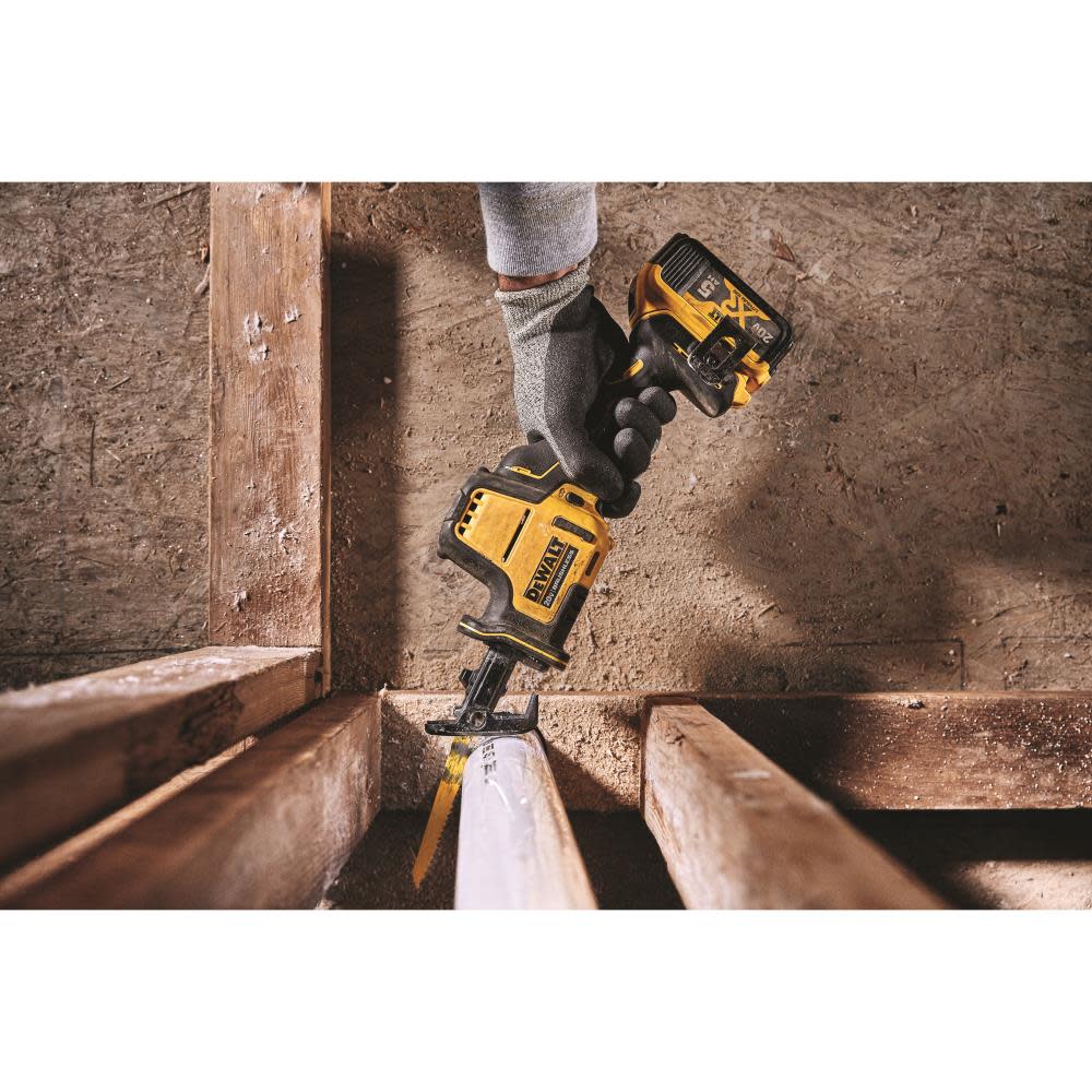 ATOMIC 20V MAX* Cordless One-Handed Reciprocating Saw Kit ;