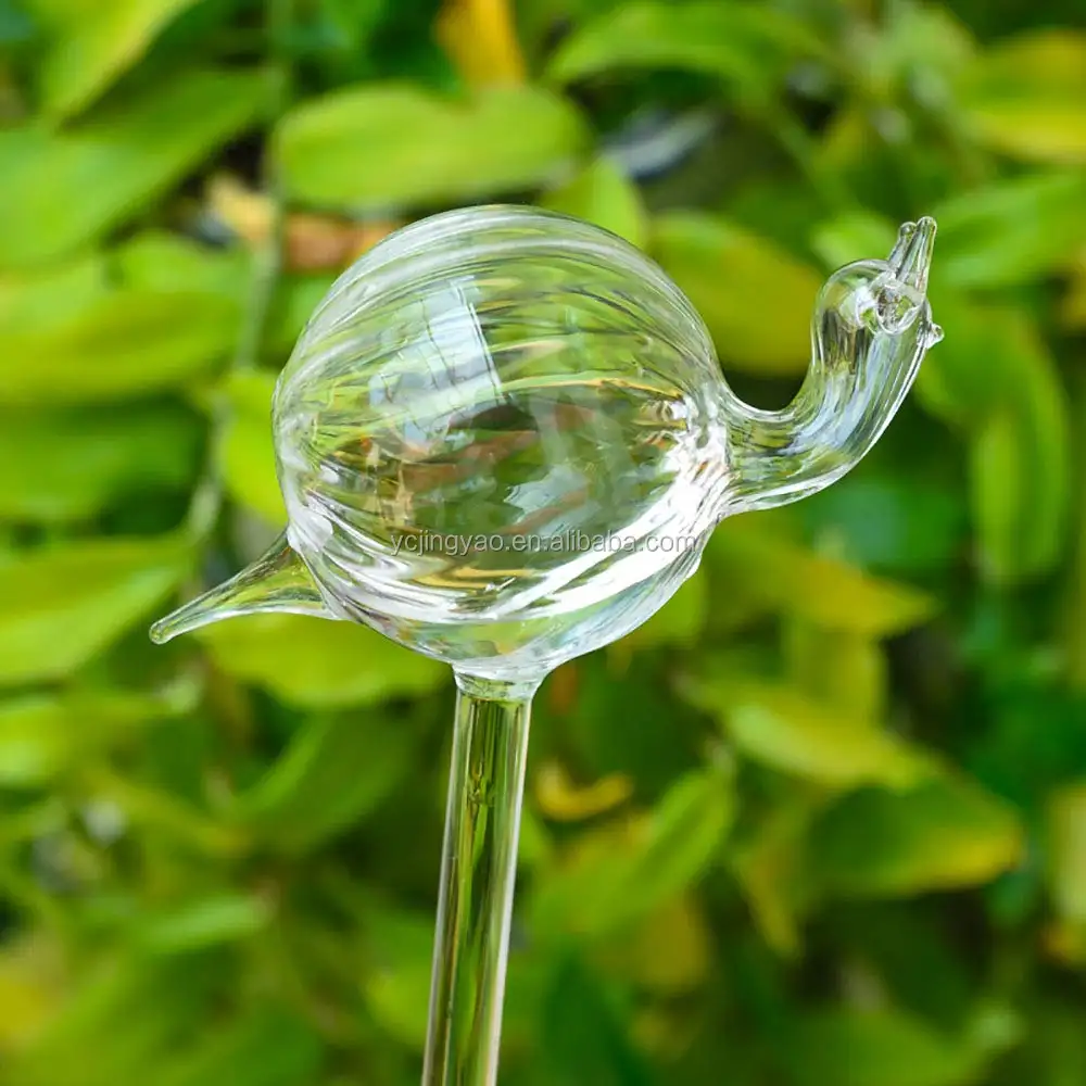 OEM Acceptable Clear Hand blown Borosilicate Glass Pig Shaped Automatic Watering Device with Long Straw