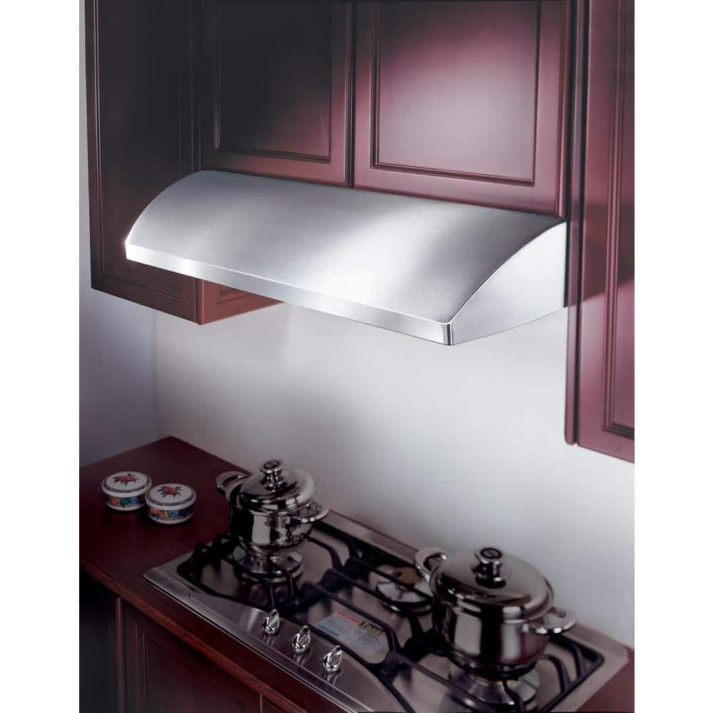 KOBE Range Hoods 30 in 680 CFM Stainless Steel Under Cabinet Range Hood with QuietMode from the Brillia Collection