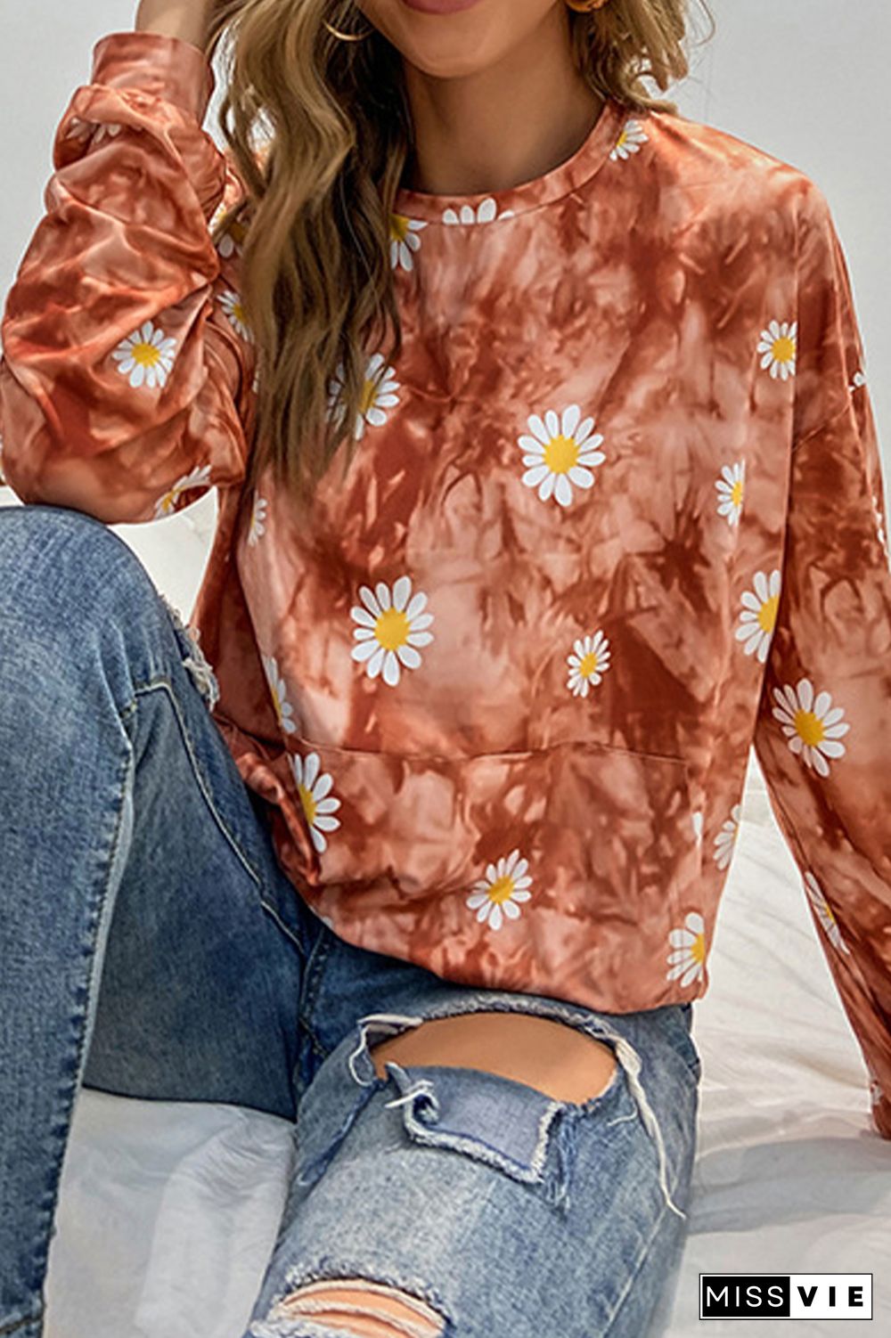 Kangaroo Pocket Daisy Print Tie Dye Sweatshirt