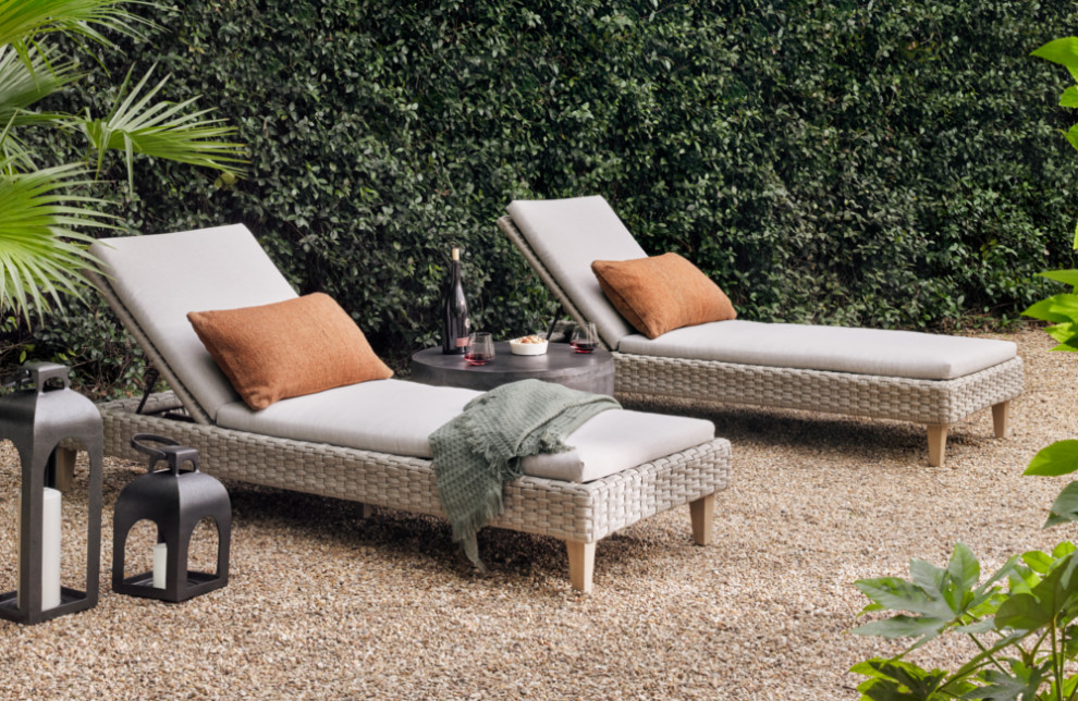 Bellini Outdoor End Table   Contemporary   Outdoor Side Tables   by Marco Polo Imports  Houzz