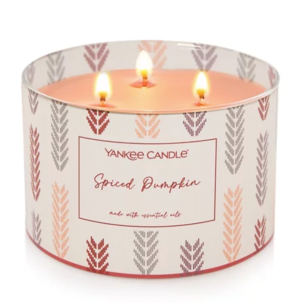 Yankee Candle  Square 3 Wick Candle in Spiced Pumpkin