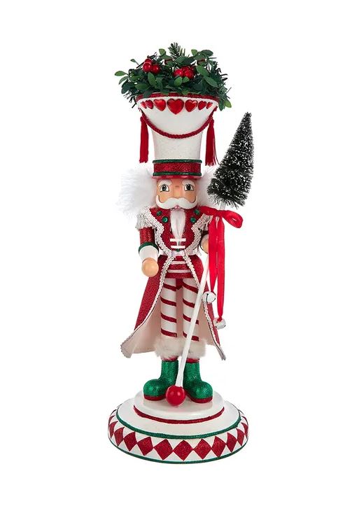 17 Hollywood Hearts Soldier Nutcracker