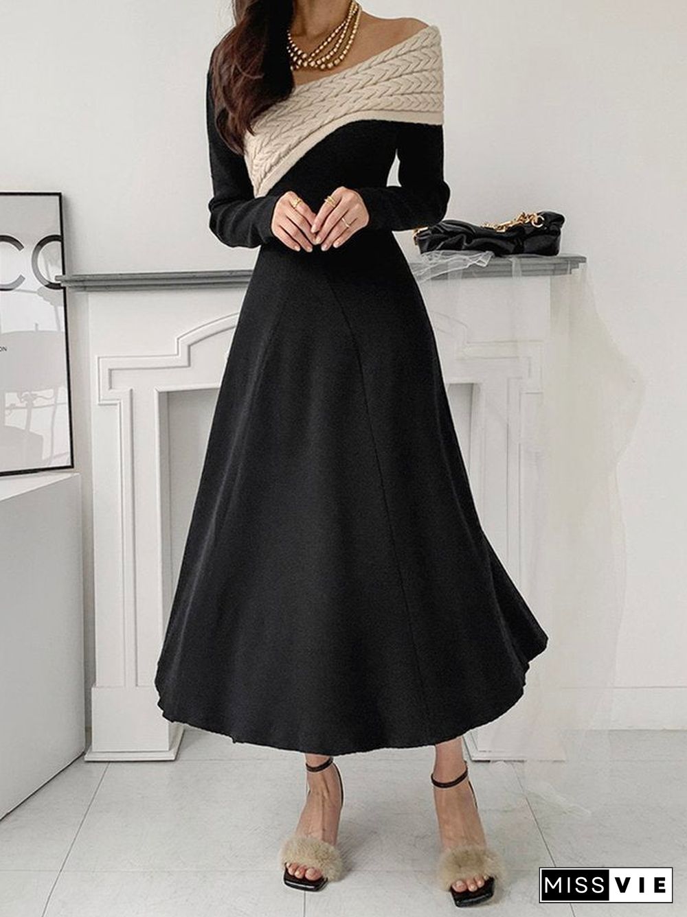 Chic Long Sleeve Black Midi Dress