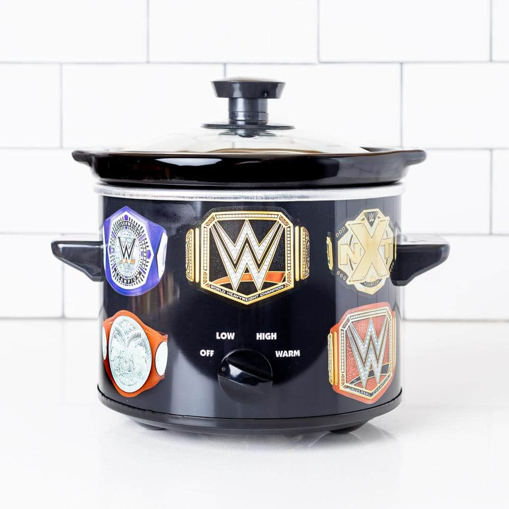 Uncanny Brands 2 qt. Black Ceramic WWE Championship Belt Slow Cooker SC2-WWE-CHB