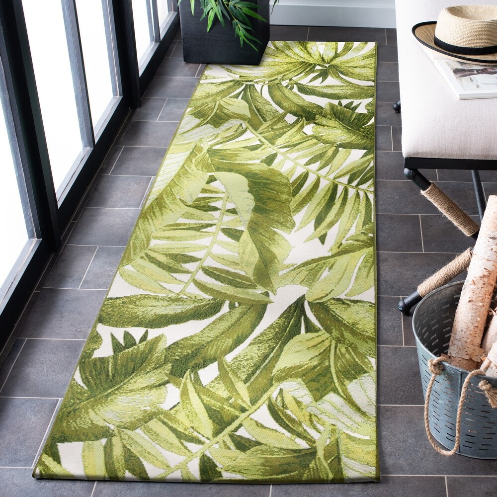 SAFAVIEH Barbados Ennia Tropical Indoor/Outdoor Waterproof Rug