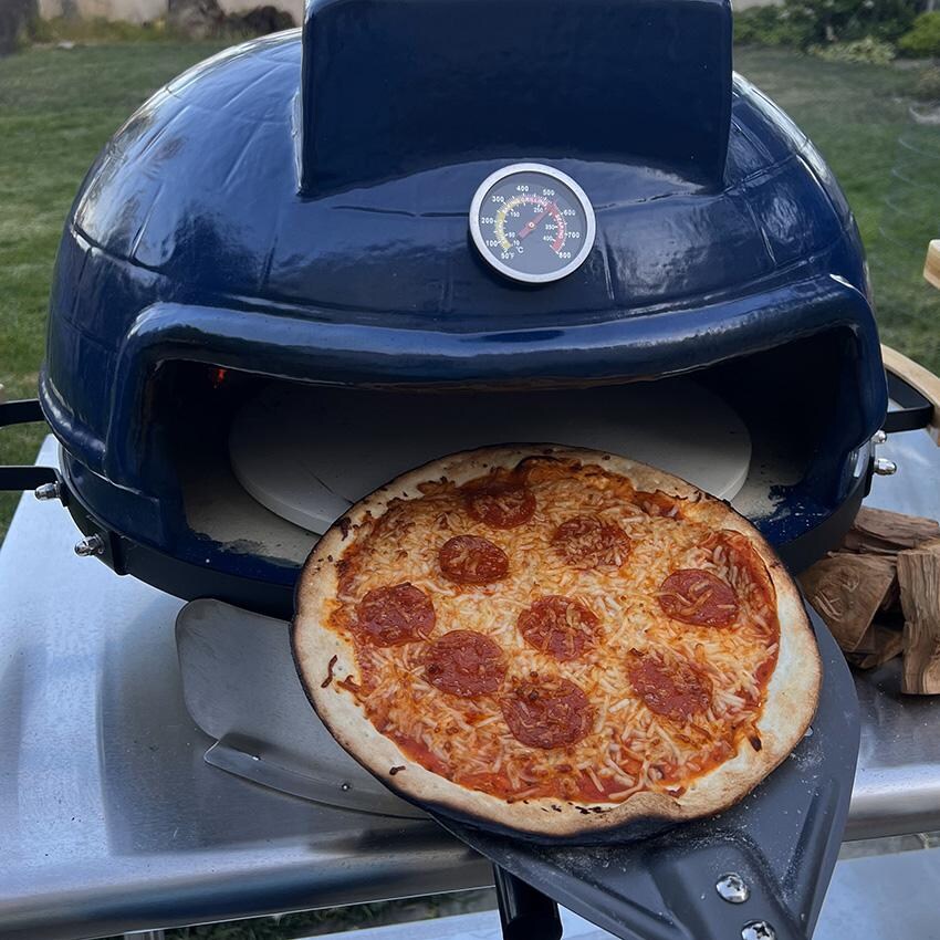 Lifesmart Charcoal Pizza Oven