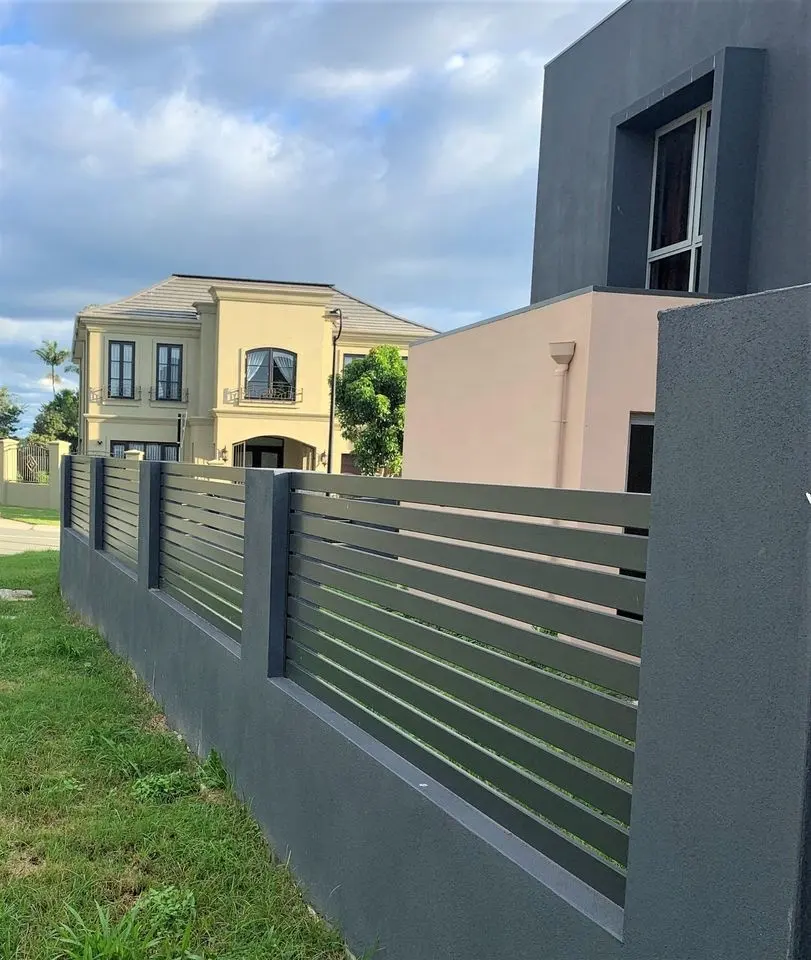 Easy to install modern minimalist outdoor slatted fence aluminum panel fence