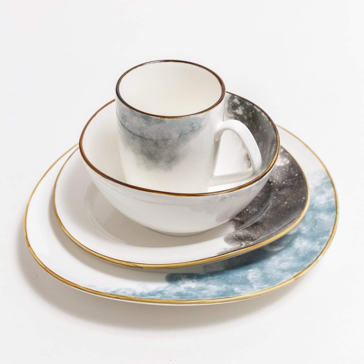 Alabaster Dinnerware Set