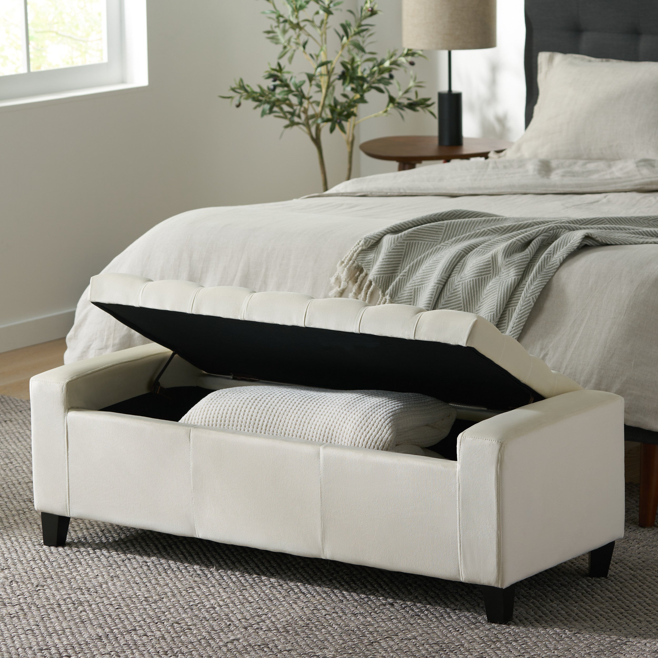 Seattle Tufted Storage Ottoman Bench