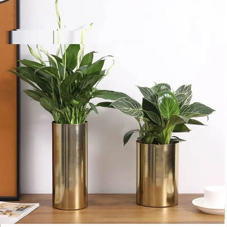 Glossy Finished Brass Planter Modern Design Metal Floor Flower Planter for Living Room Bedroom Display Plant Stand