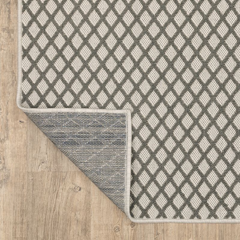 StyleHaven Trevor Corner Detail Bordered Indoor Outdoor Rug