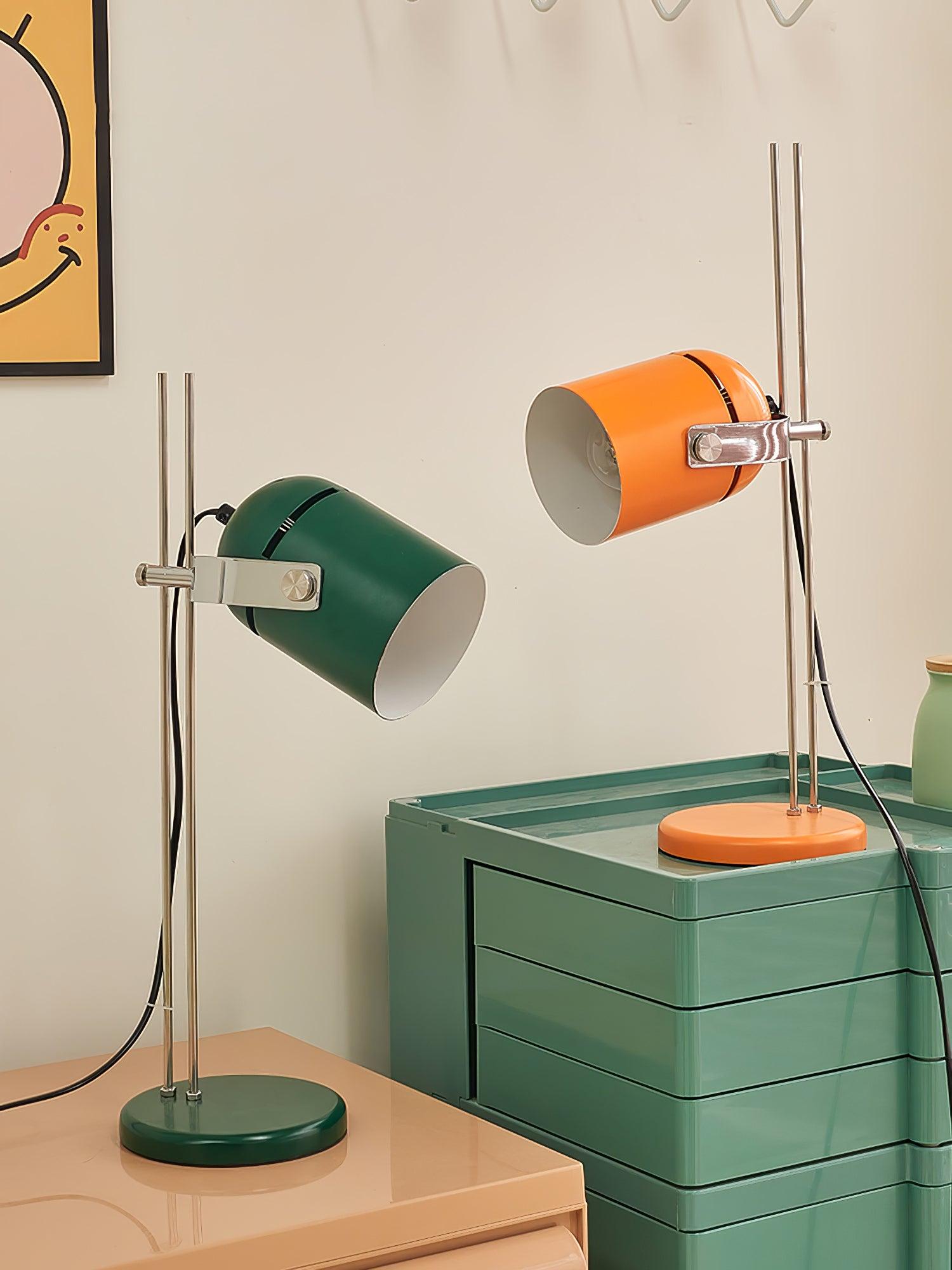 Adjusta Liftable Desk Lamp