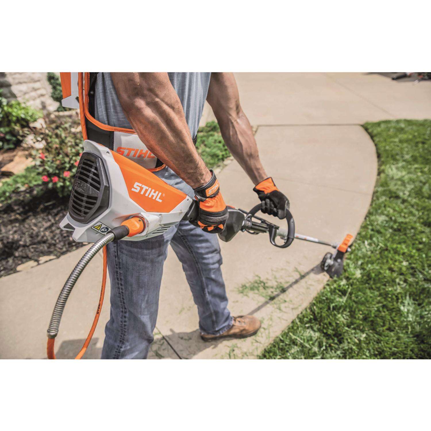 STIHL KMA 130 R 36 V Battery Multi-System Power Head Tool Only