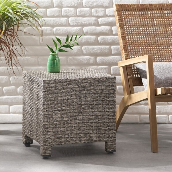 Clean Cube Shape Wicker Coffee Table