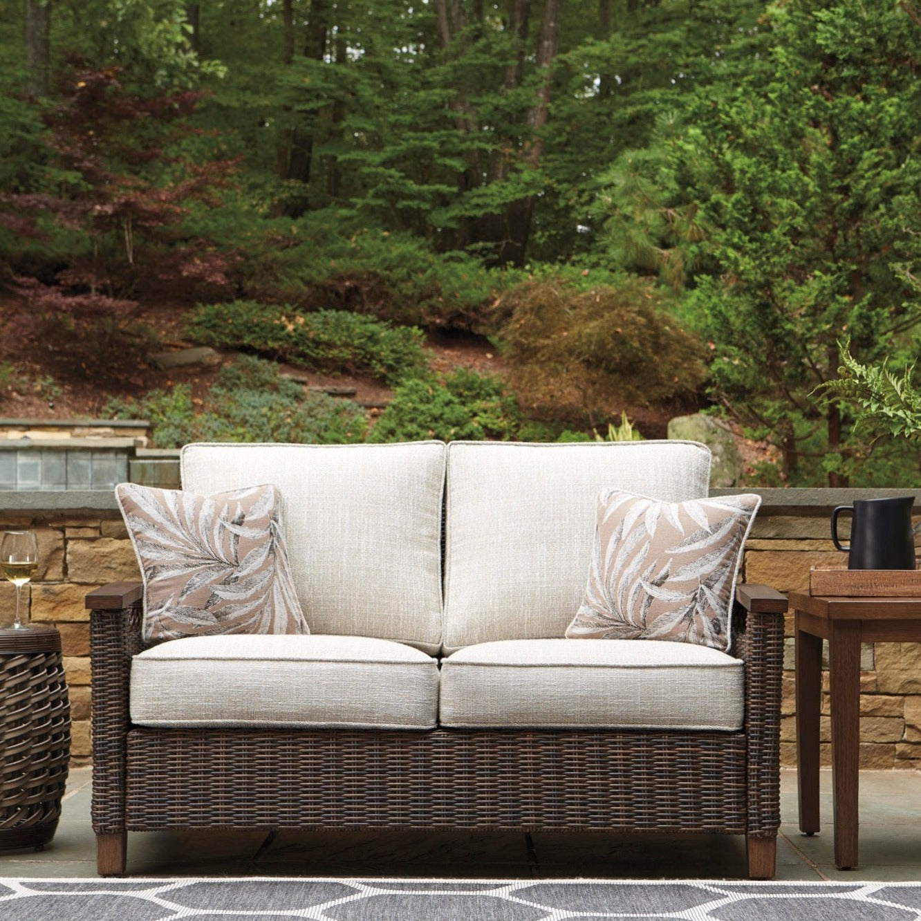 Sea Cliff Outdoor 59 Loveseat