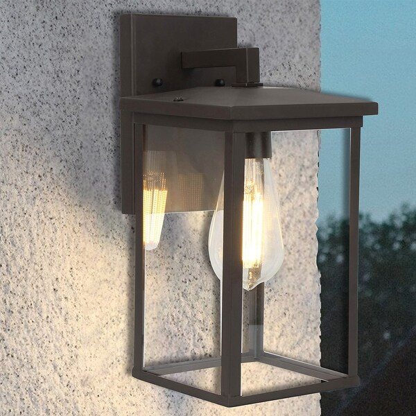 1 Light Outdoor Wall Lighting in Bronze finish， 5