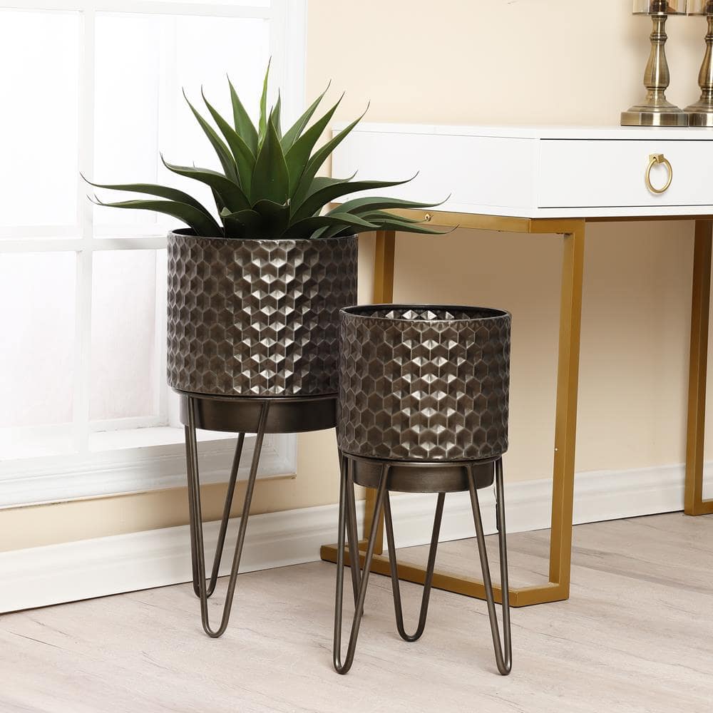 Luxen Home Brown Metal Honeycomb Cachepot Planters with Brown Metal Stands (2-Pack) WHPL1454