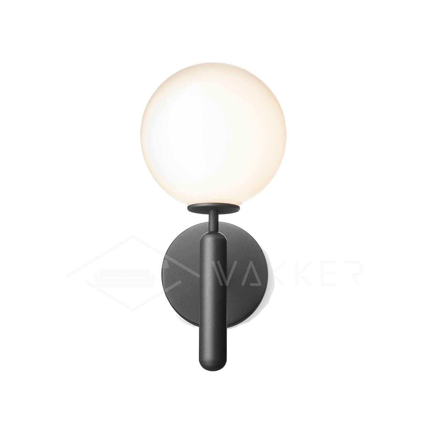 Nordica Wall Lamp