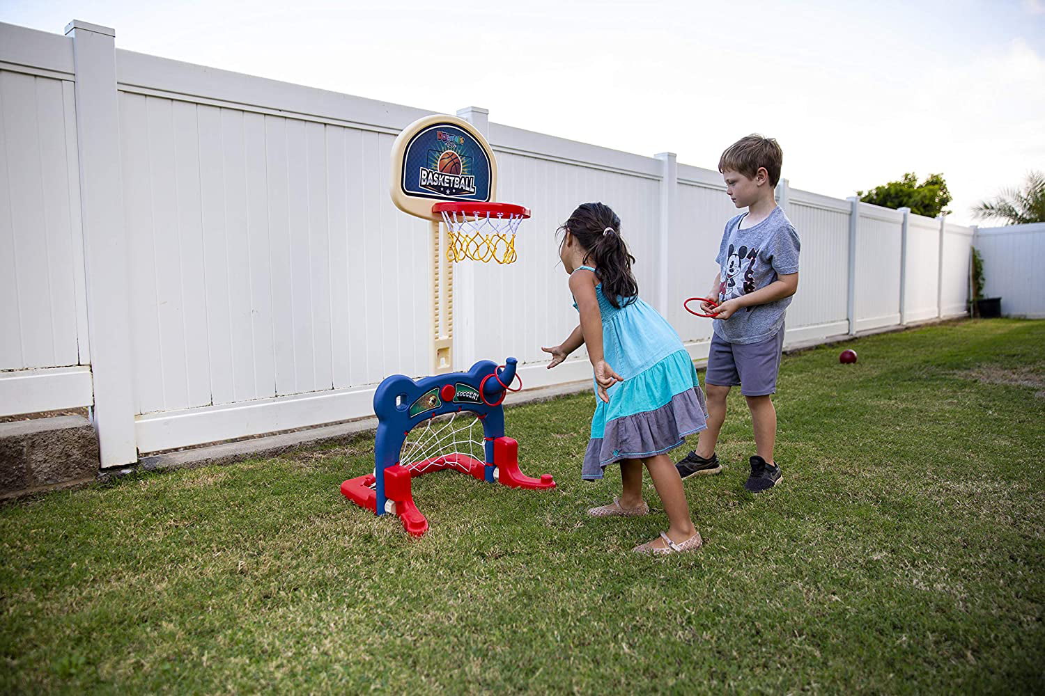 3-in-1 Kids Sports Center: Basketball Hoop， Soccer Goal， Ring Toss Playset - Indoor and Outdoor Activity Center for Toddlers - Toys for Active Kids