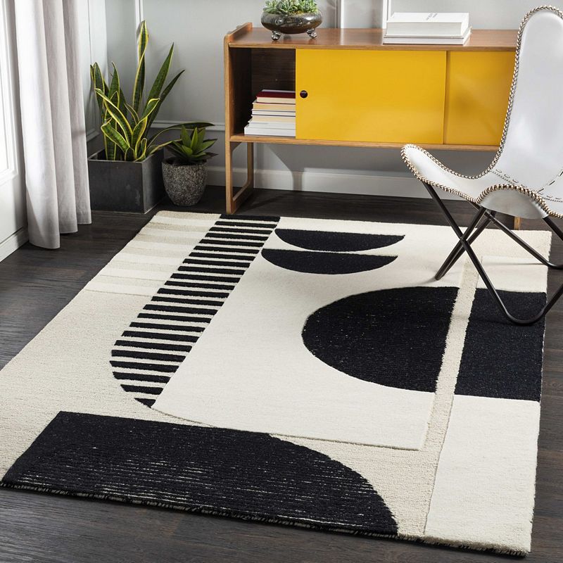 Vinkebrug Modern Area Rug