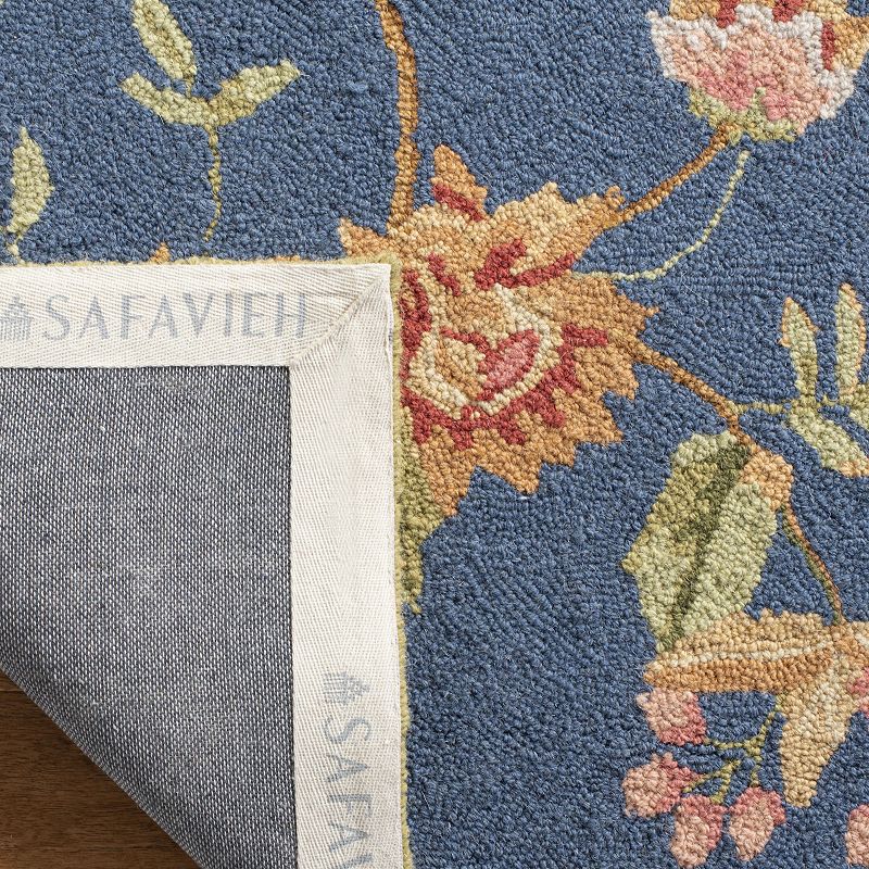 Safavieh Chelsea Floral Leaves Framed Wool Rug - 2'6'' x 4'