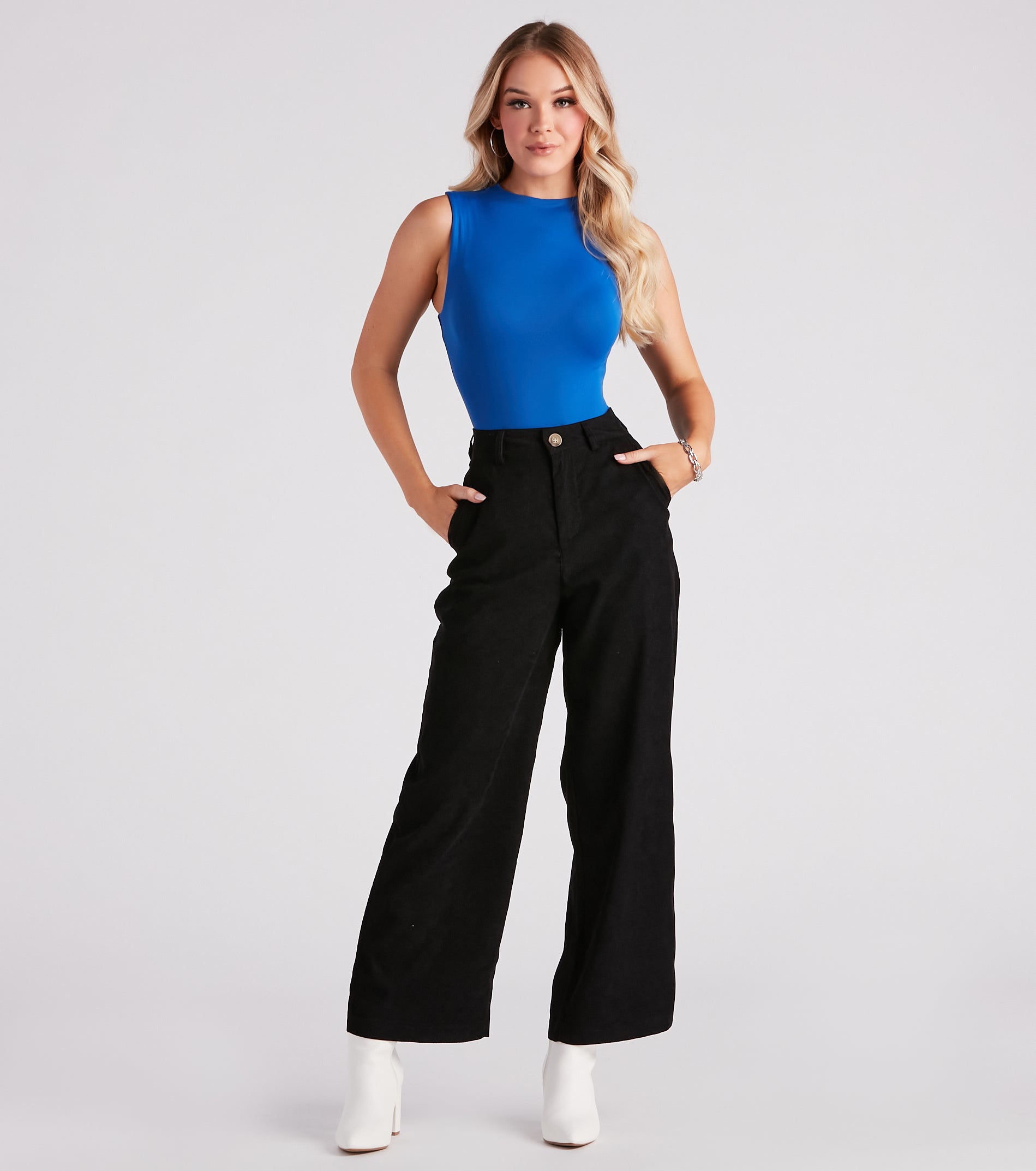 Smooth Silhouette Mock Neck Bodysuit