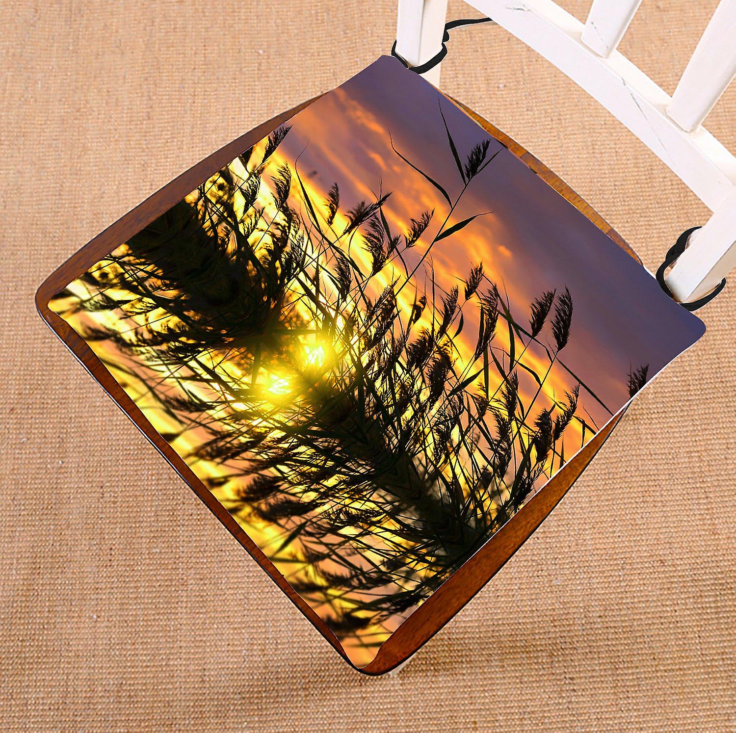 Landscape Scenery Chair Pad， Reed Against The Dramatic Sunset Seat Cushion Chair Cushion Floor Cushion 40x40 Cm