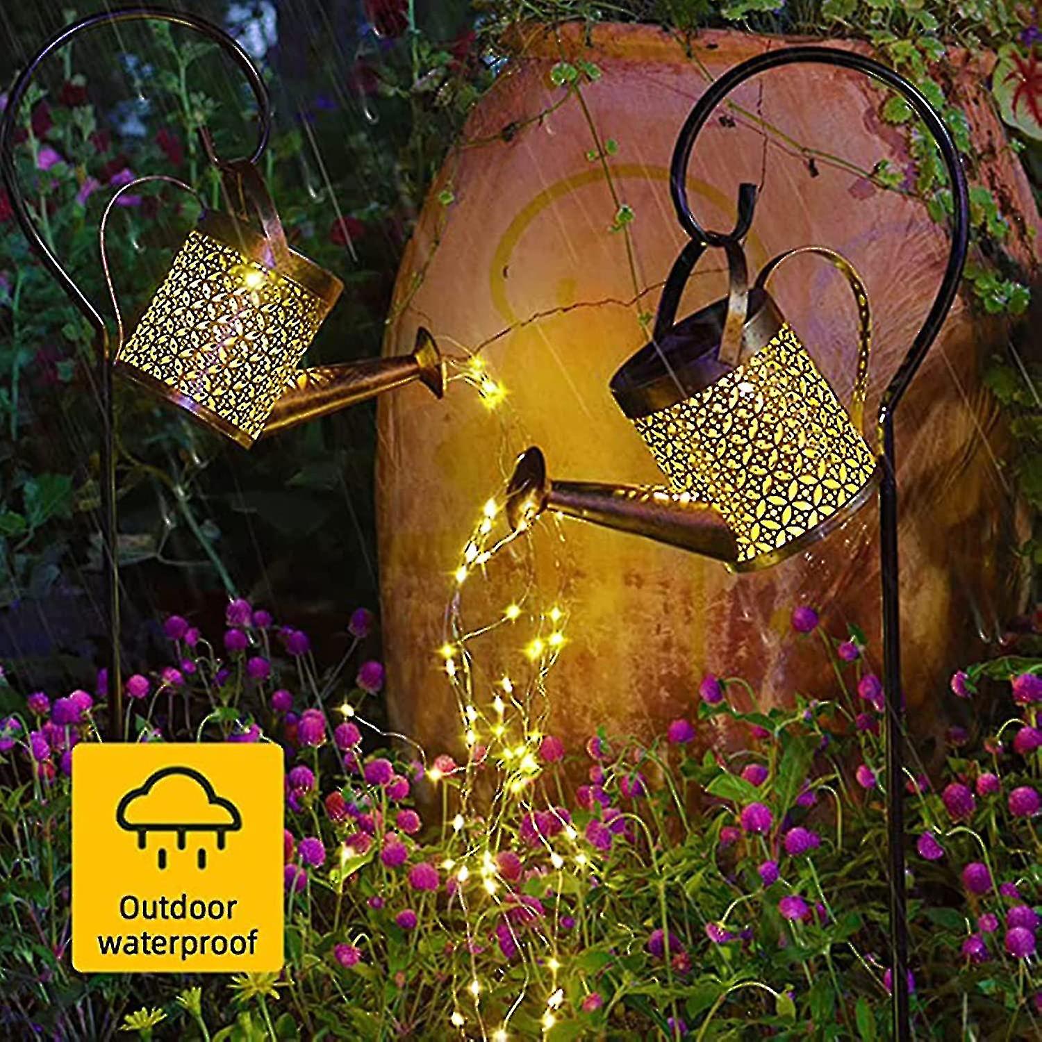 Outdoor Solar Led Watering Can Light Waterproof Hollow Design Metal Retro Decor Garden Tabletop Patio Yard Pathway (with Stand)