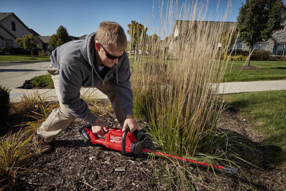 Milwaukee M18 FUEL 24In Hedge Trimmer (Bare Tool) 2726-20 from Milwaukee