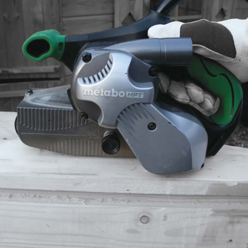 3 In x 21 In Variable-Speed Belt Sander ;