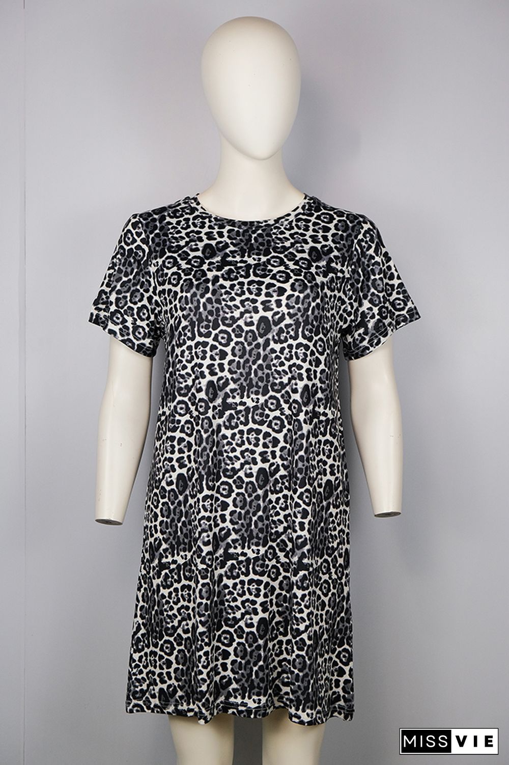 Black Leopard Printed O-Neck Short Sleeve Dress