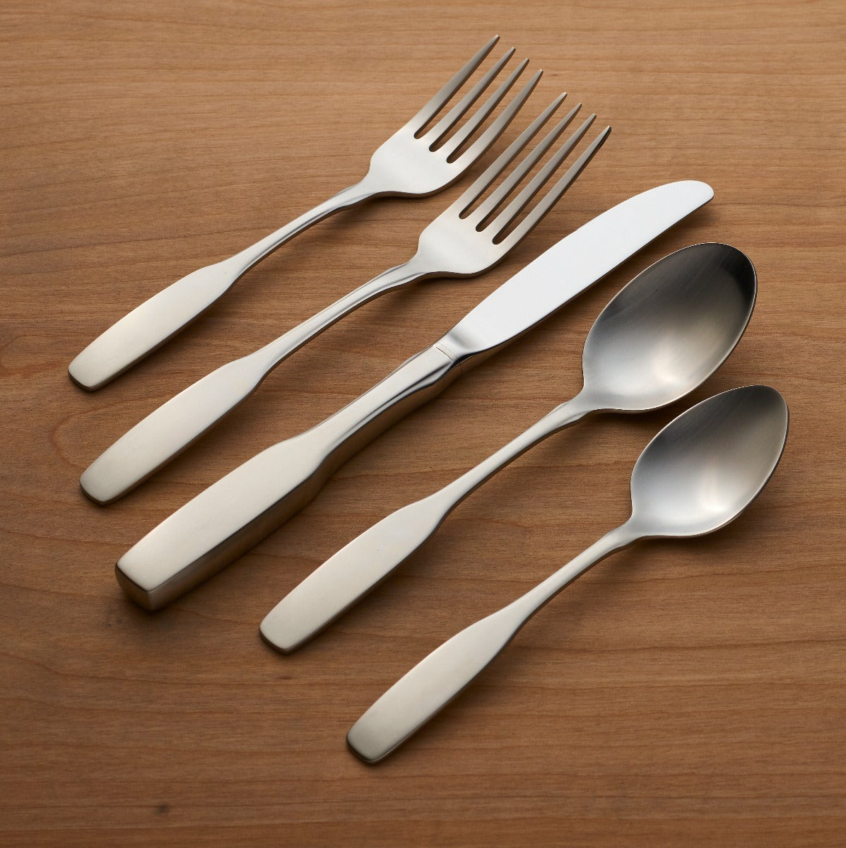 Paul Revere 5 Piece Fine Flatware Place Setting