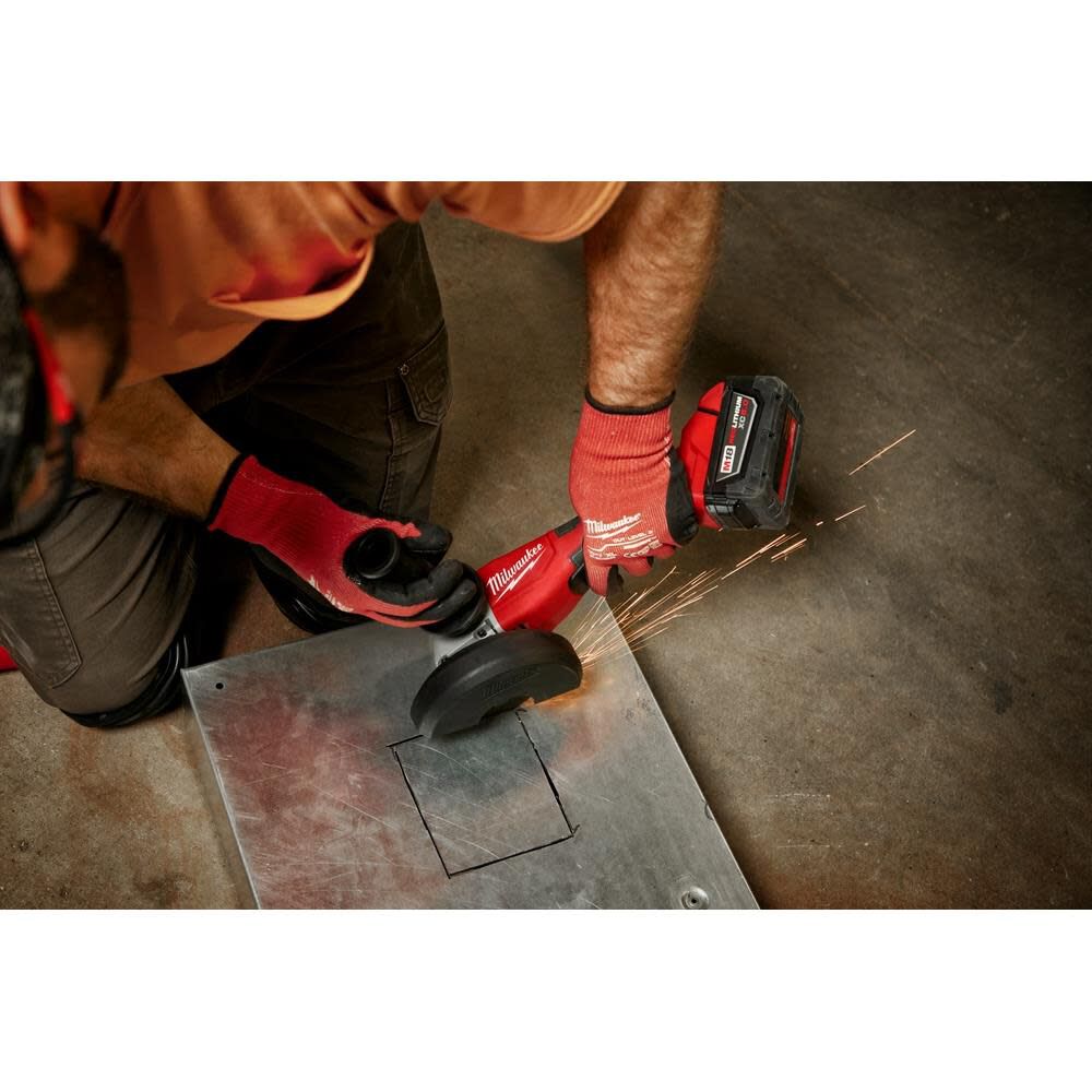 Milwaukee M18 Brushless 4-1/2