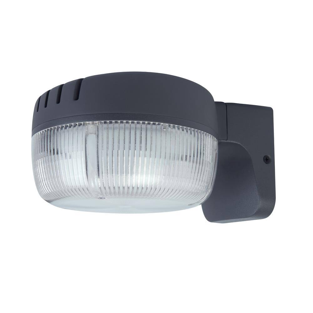 LUTEC Bronze Outdoor Integrated LED Dusk-to-Dawn Flood Light 6301S-PHO