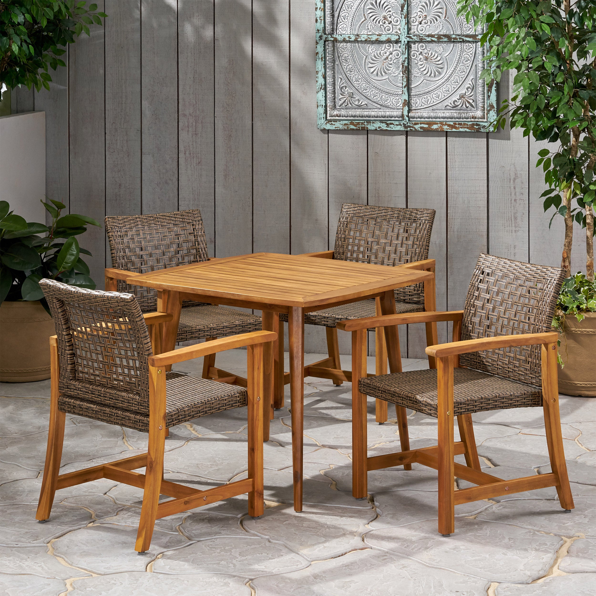 Kentrail Outdoor 4 Seater Acacia Wood Dining Set