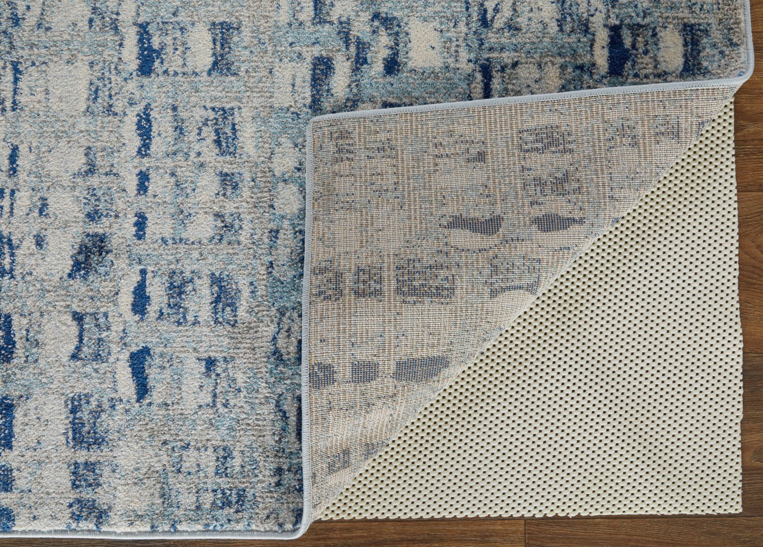 Adelmo Blue / Ivory Rug