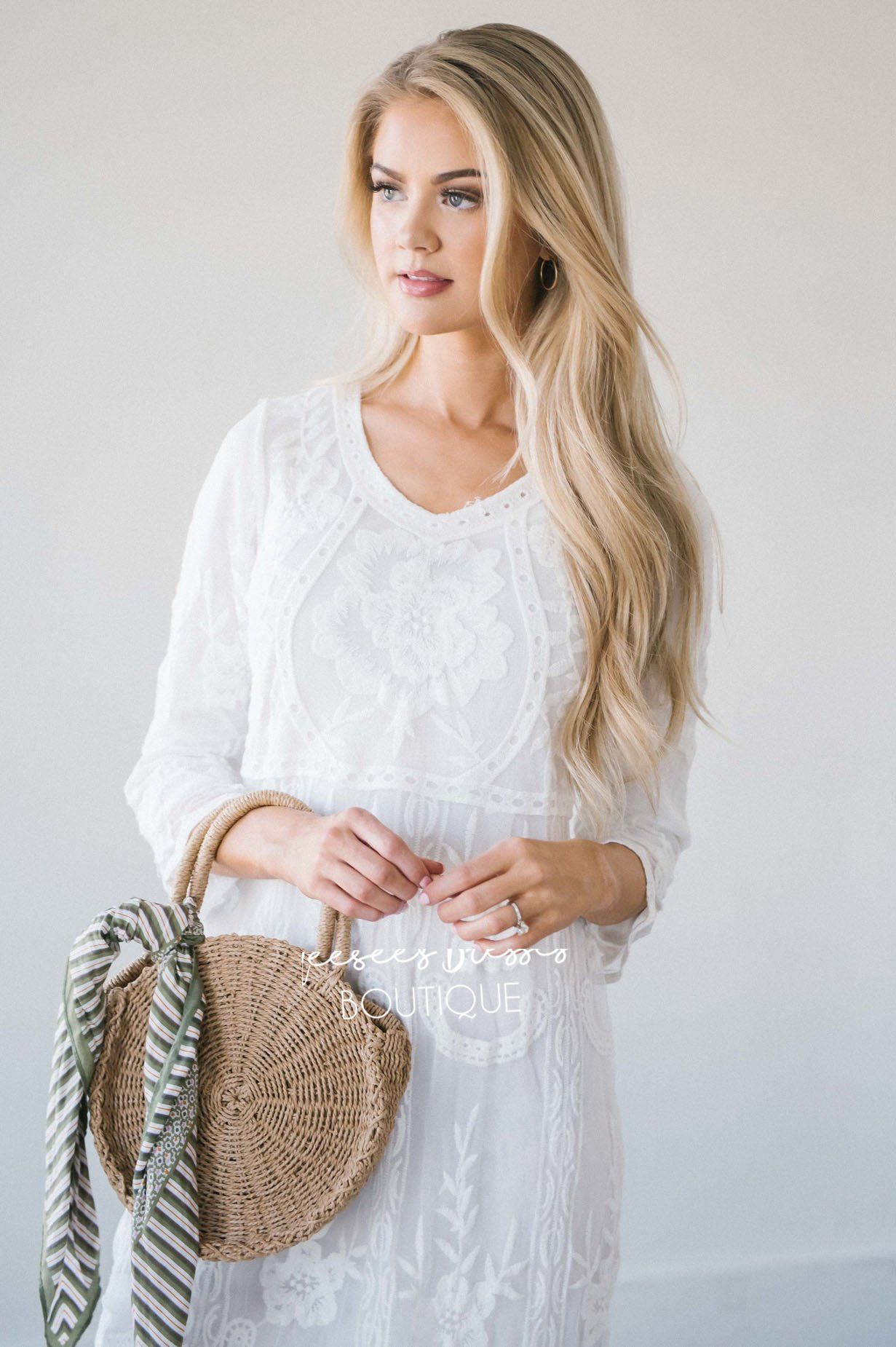 Day Dreamer Lace Dress in White