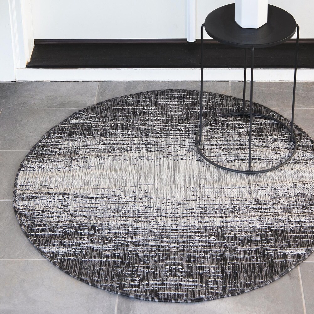 Outdoor Ucul Collection Area Rug