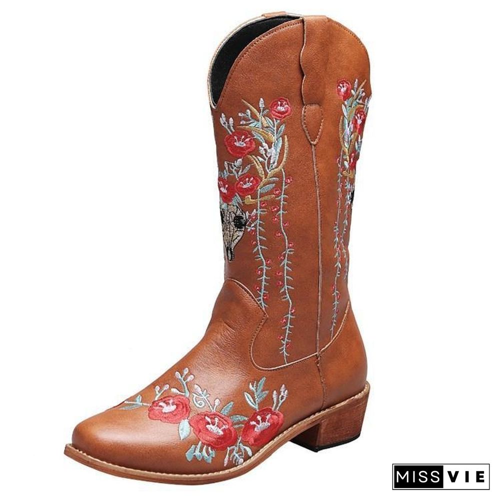 Fashion Floral Embroidery Boots