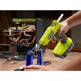 RYOBI ONE+ 18V Cordless Full Size Glue Gun Kit with 1.5 Ah Battery and 18V Charger with Extra 24-Pack 12 in. Glue Sticks P305K1-A1932402