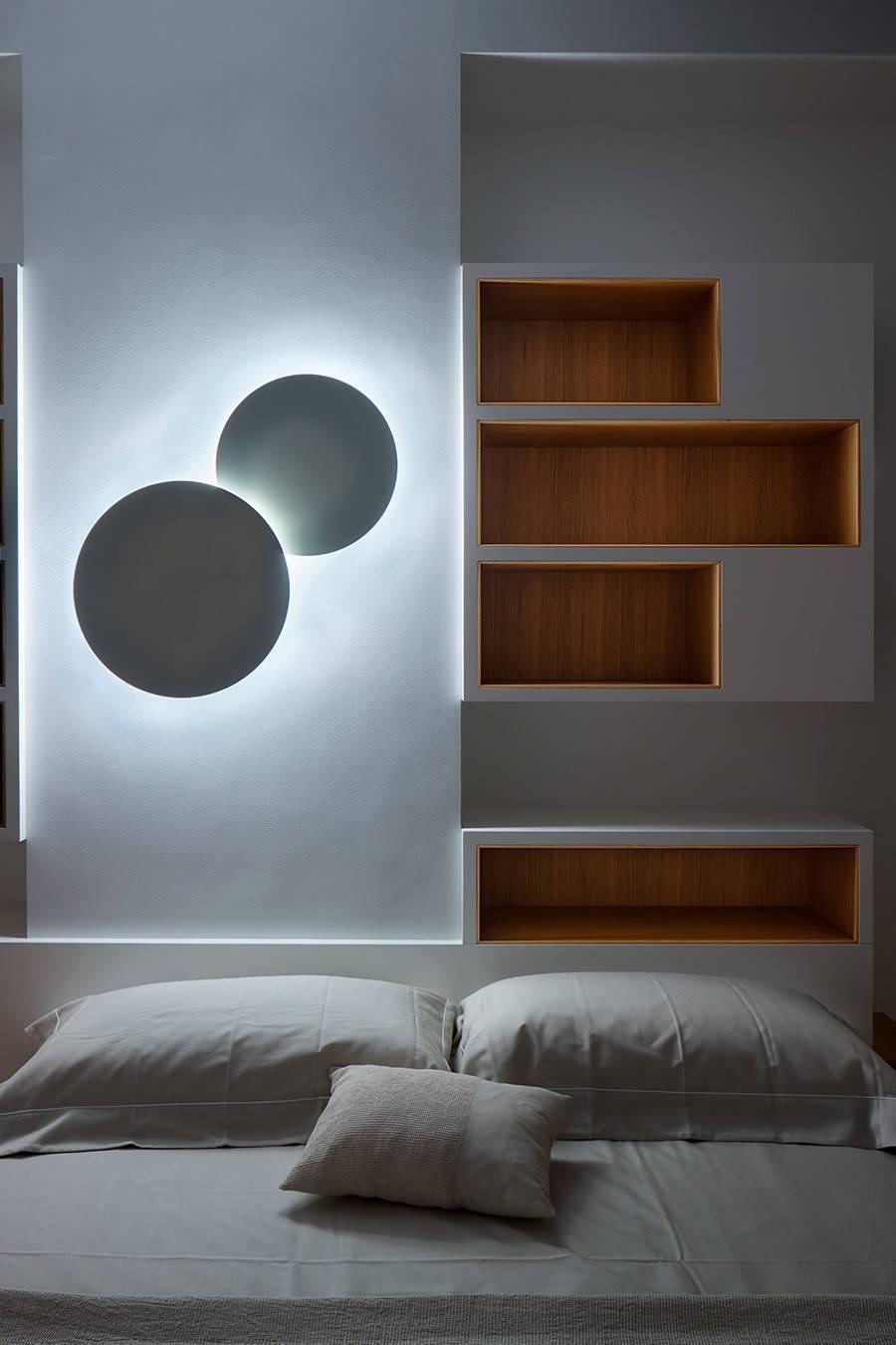 Geometric Disc Wall Lamp