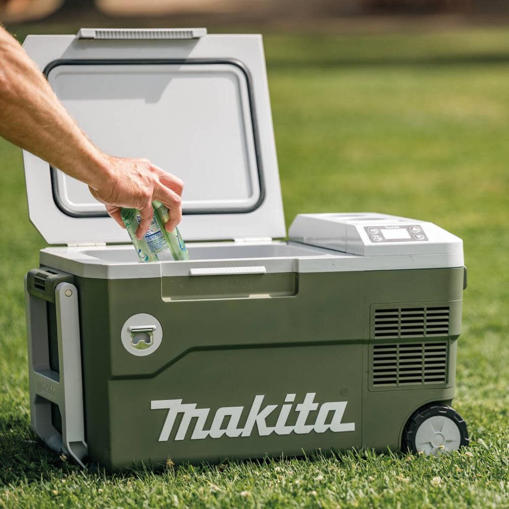 Makita Outdoor Adventure Cooler/Warmer 18V X2 LXT 12V/24V DC Auto AC Bare Tool ADCW180Z from Makita