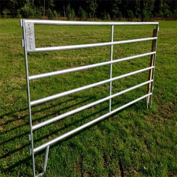 Galvanized heavy duty horse cattle steel panels