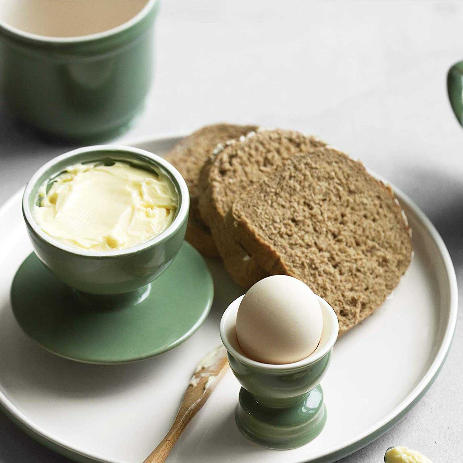 DOWAN Porcelain Butter Crock， Butter Keeper with Water Line， French Butter Dish for Soft Fresh Butter， Butter Container with Lid， No More Hard Butter， Green