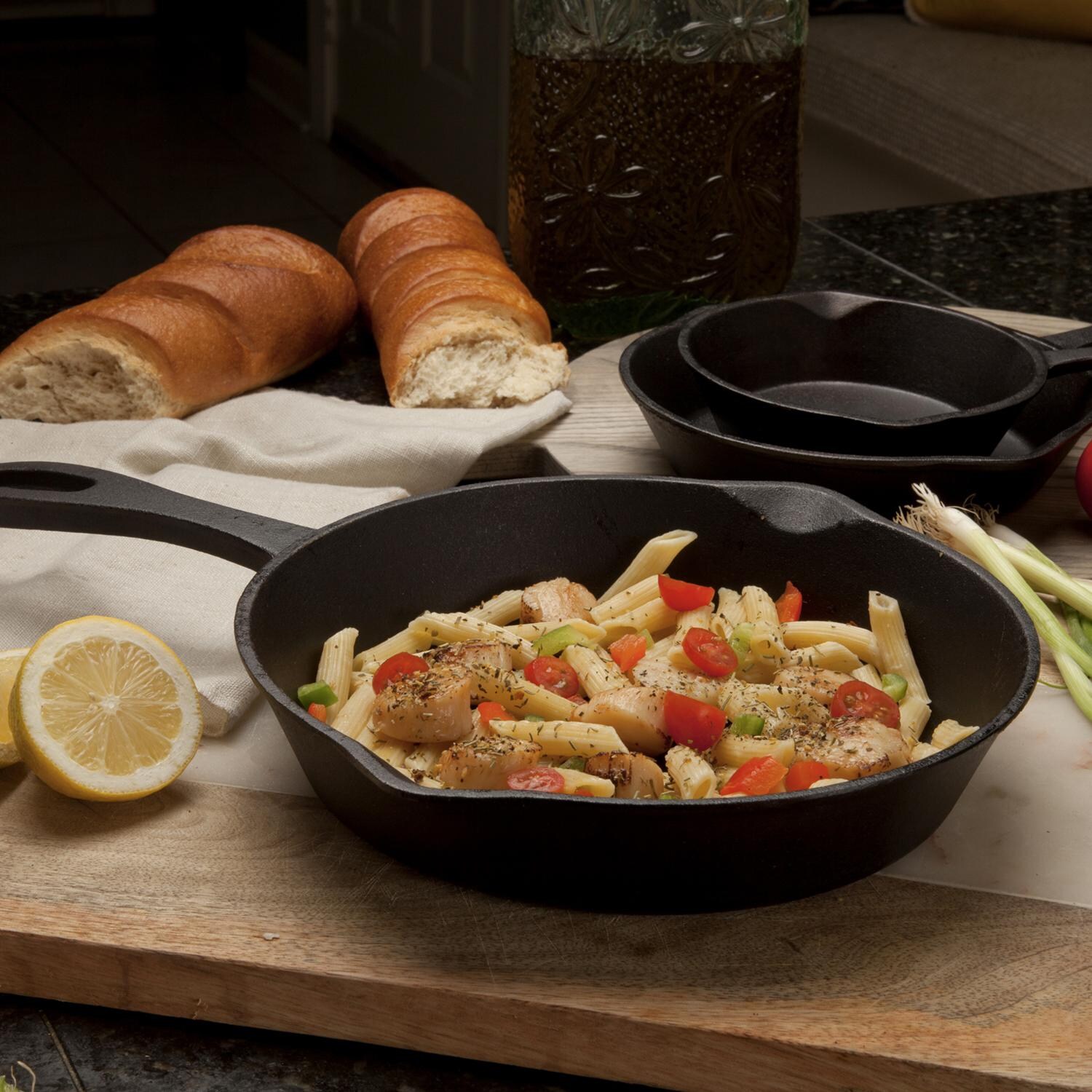 Bayou Classic Skillets 3 Piece Cast Iron Skillet Set