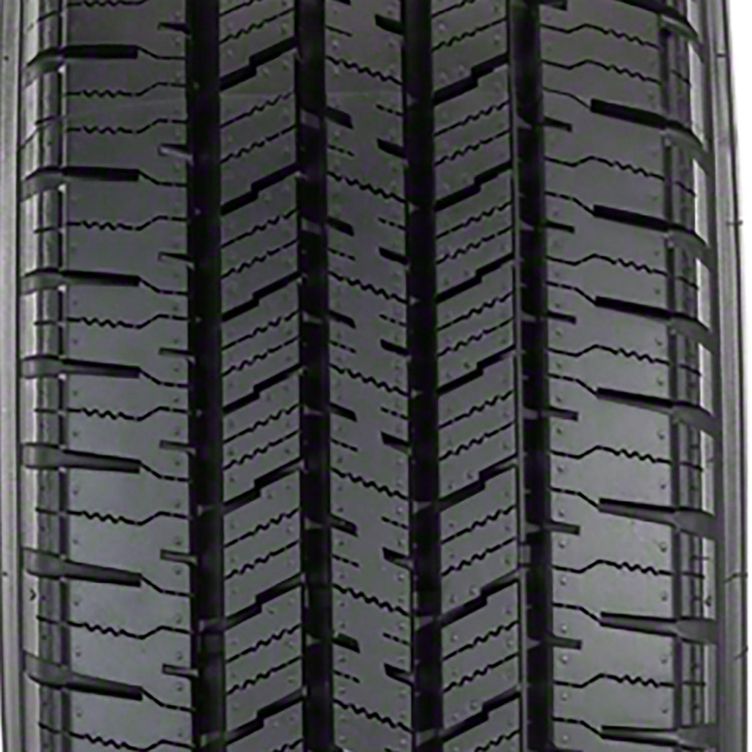 Hankook Dynapro HT (RH12) Highway P235/70R16 107T XL Light Truck Tire