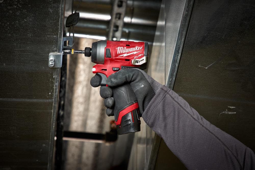 Milwaukee M12 FUEL 2 Tool Combo Kit: 1/2